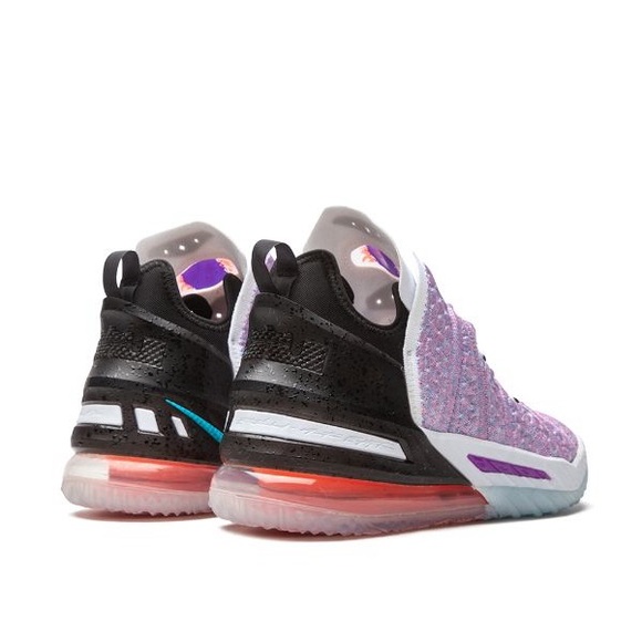 Nike LeBron 18 'Graffiti' - 8.5 Women’s or 7 Men’s - New w Box - CQ9283-900 - Picture 13 of 14